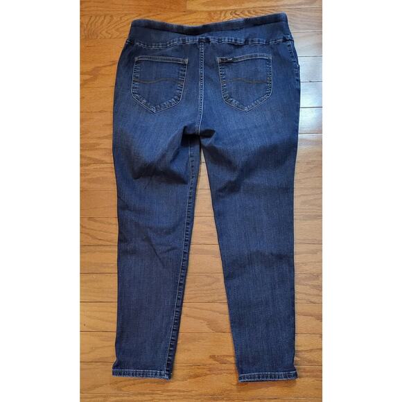 Lee Sculpting Slim Fit Slim Skinny Leg Pullon Jeans Womens 18W Mid Rise - Picture 3 of 11